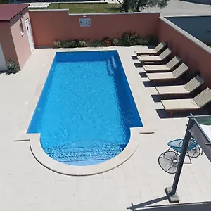 House Monte Cherpo Vakantiehuis Pula
