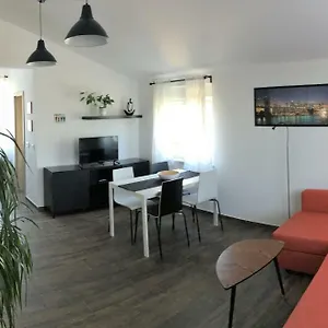  Apartman Fine & Shine Horvátország